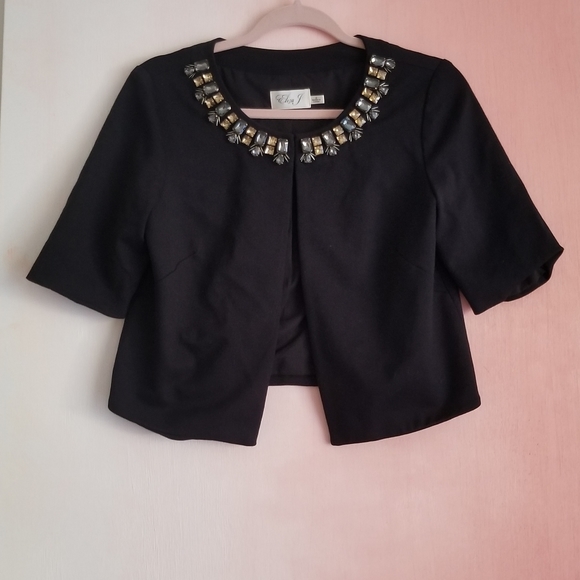 (NWOT) ELIZA J Cropped Gemstone Shrug - Picture 1 of 7